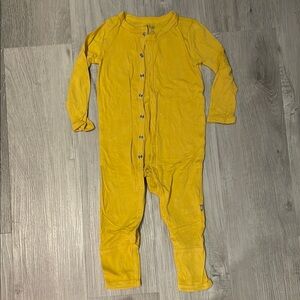 Kyte BABY Yellow Footless Sleeper with Buttons